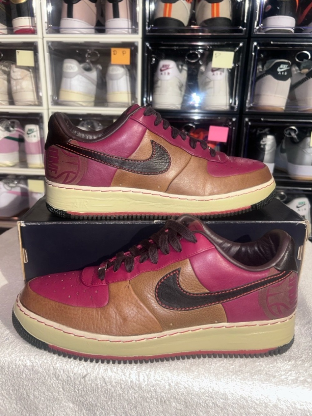 Nike Air Force 1 Supreme VIB I/O '07 in the "The Dome Baltimore" no box